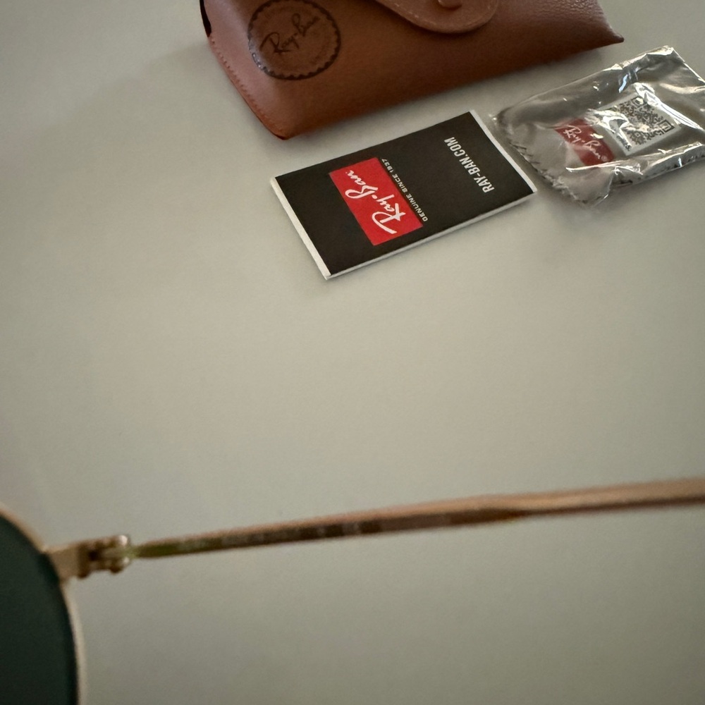 Ray-Ban Gold Frame Sunglasses with Blue Lenses - Picture 5 of 11